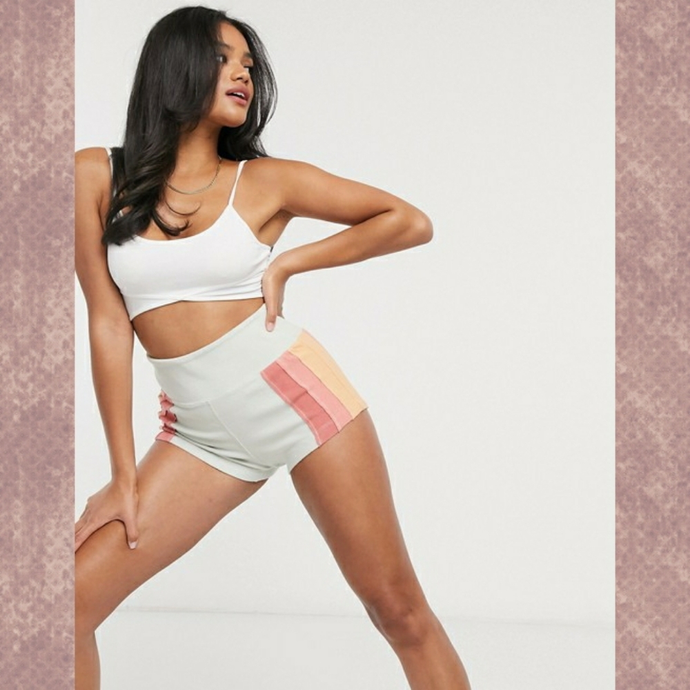 💣LAST 1💥 Free People Movement Surfer Rosa shorts - Picture 6 of 11